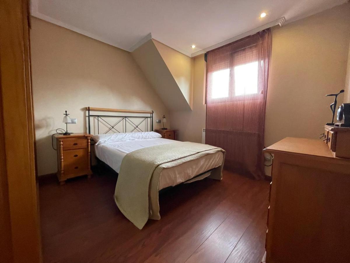 Apartament Apartamento Centro De Llanes Zewnętrze zdjęcie