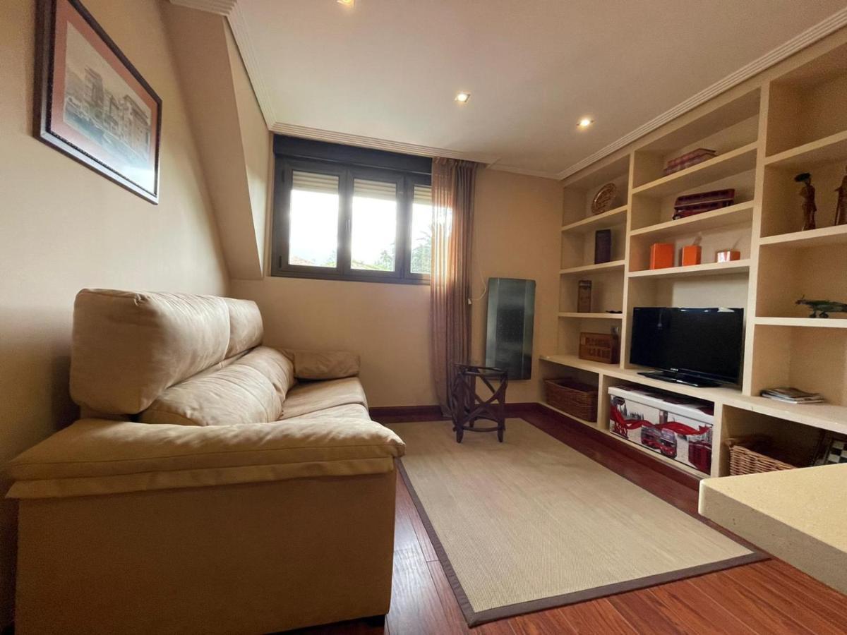 Apartament Apartamento Centro De Llanes Zewnętrze zdjęcie